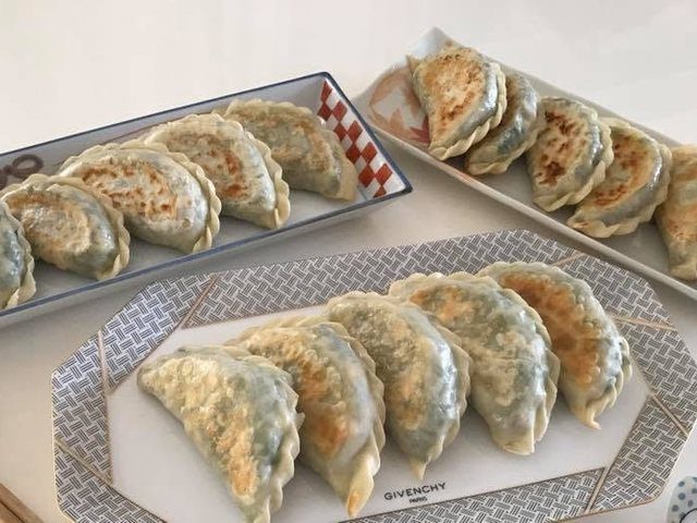 焼き餃子